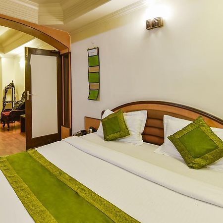 Rāipur Hotel Kanishka מראה חיצוני תמונה