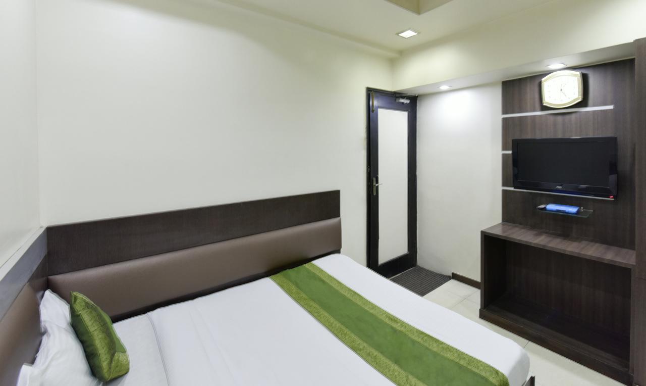 Rāipur Hotel Kanishka מראה חיצוני תמונה