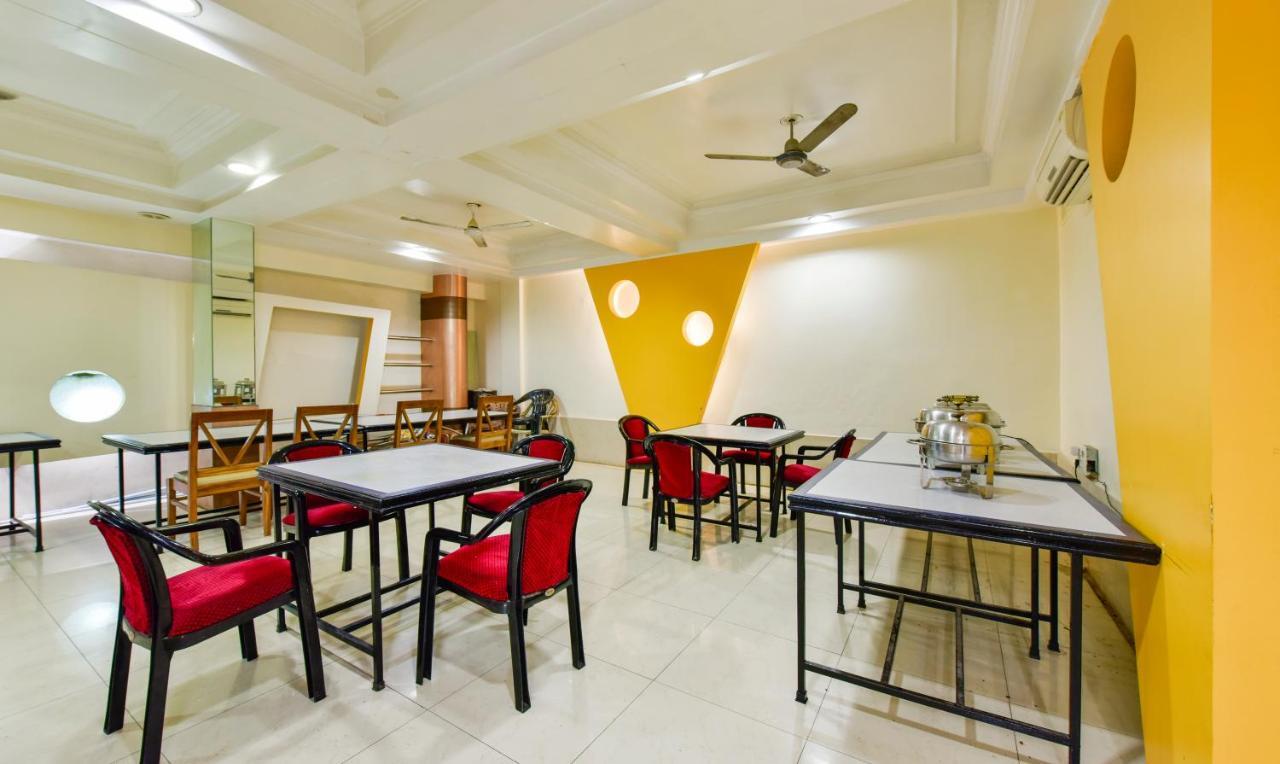 Rāipur Hotel Kanishka מראה חיצוני תמונה